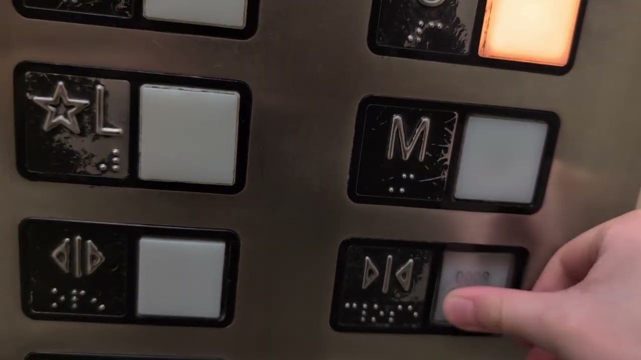 Westinghouse Traction Elevator @Macy's, Westfield Southcenter Mall, Tukwila, WA