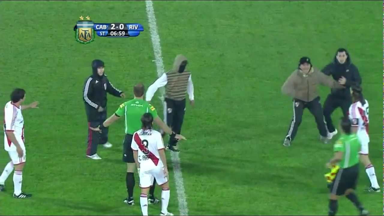 Incidentes Belgrano vs River en [HD] 2011 promocion