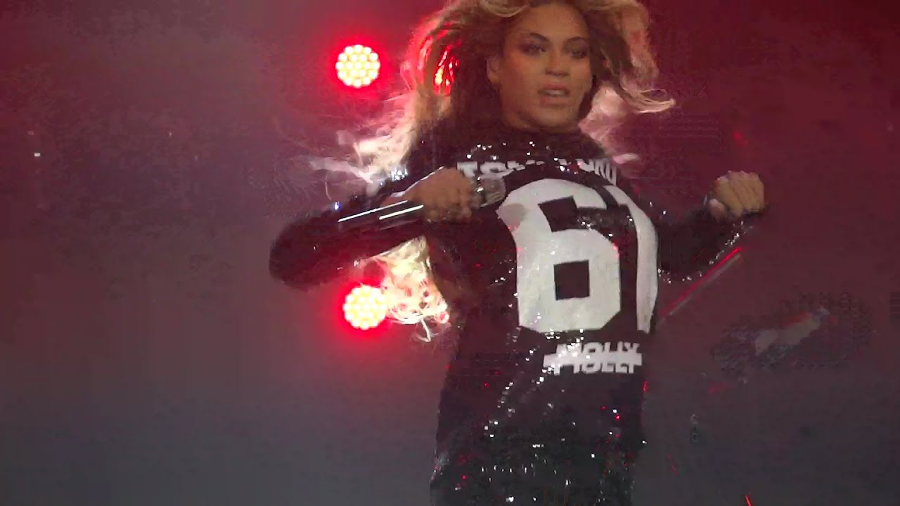 Beyonce - Run The World (Live at the Antwerp Mrs. Carter Show World Tour, 20.03- FRONT ROW) HD