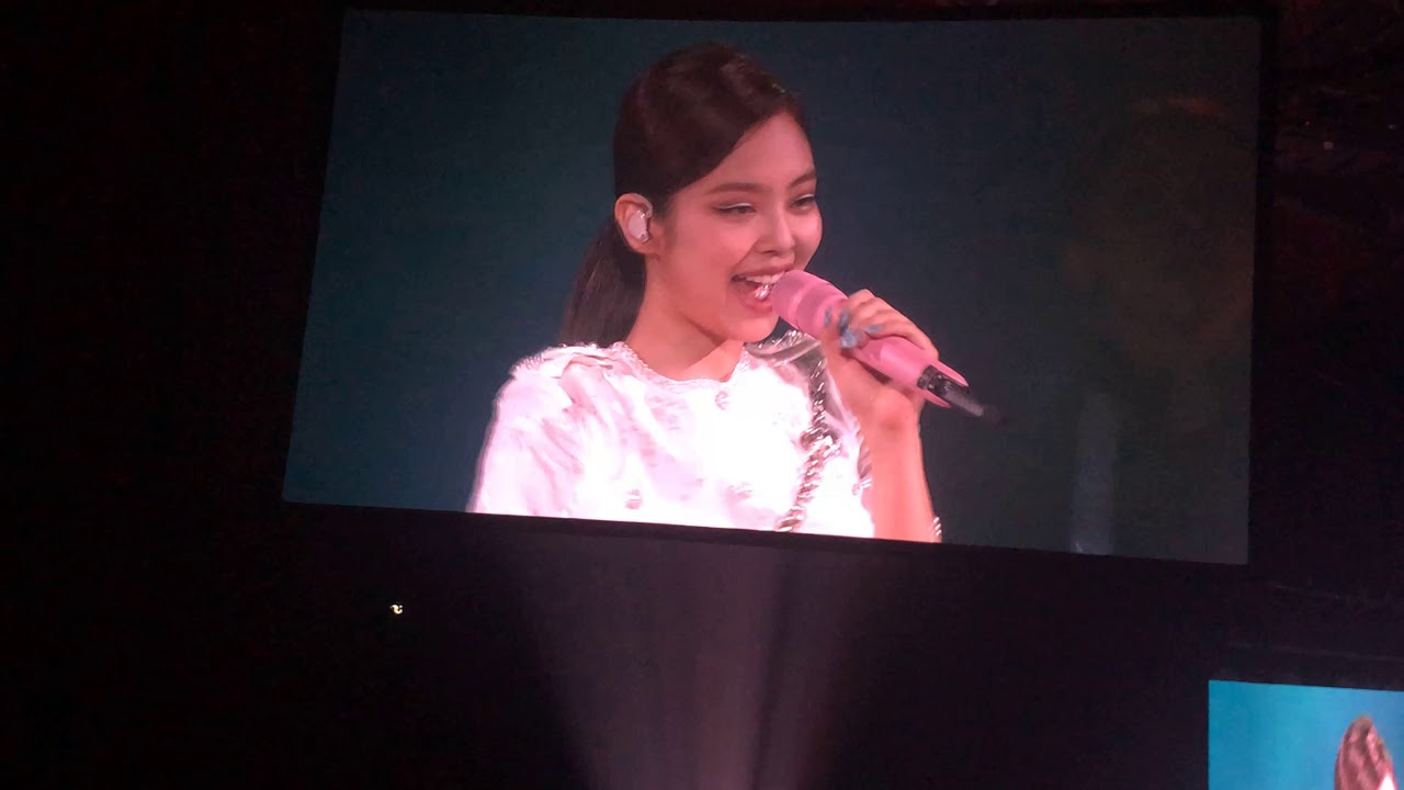 BLACKPINK Live in Sydney WHISTLE 2019 Qudos Bank Arena