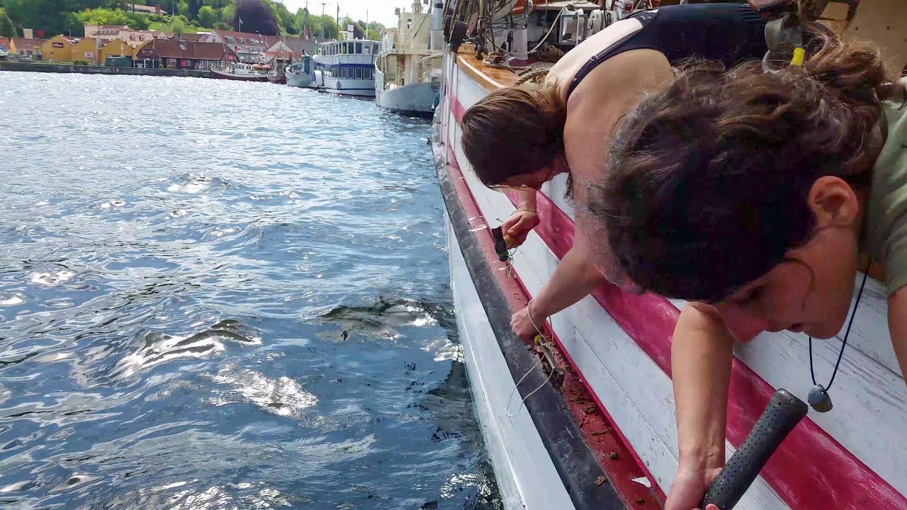 Daily Life on a Wooden Sailboat | S2 E26