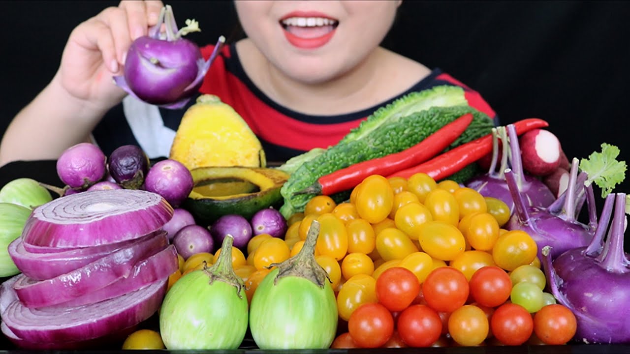 ASMR VEGGIE PLATTER (ONION, EGGPLANT, BITTER MELON, PUMPKIN, PURPLE CABBAGE TURNIP) SUPPER CRUNCHY
