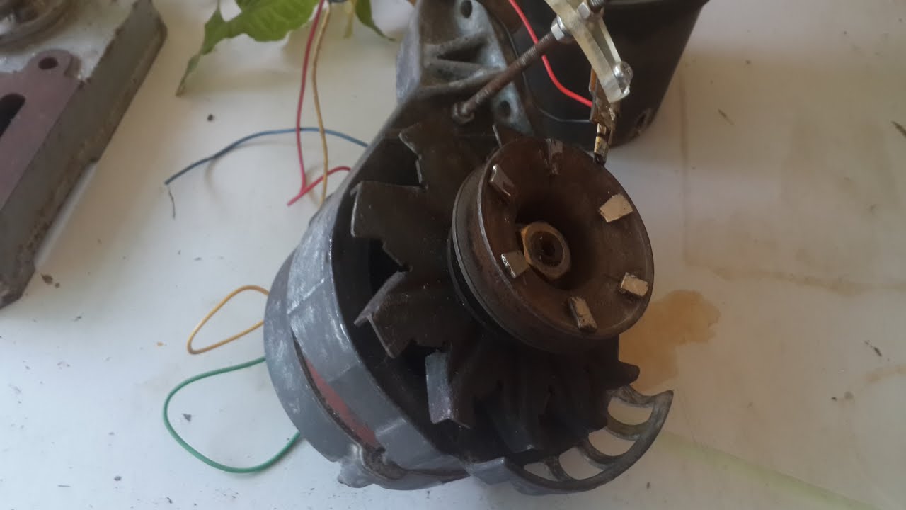 Alternator to motor in 5 minutes(Alternateur en moteur en 5 minutes)