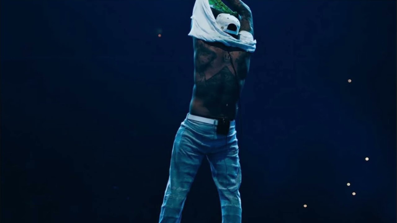 Chris Brown - Strip (Live Studio Version)