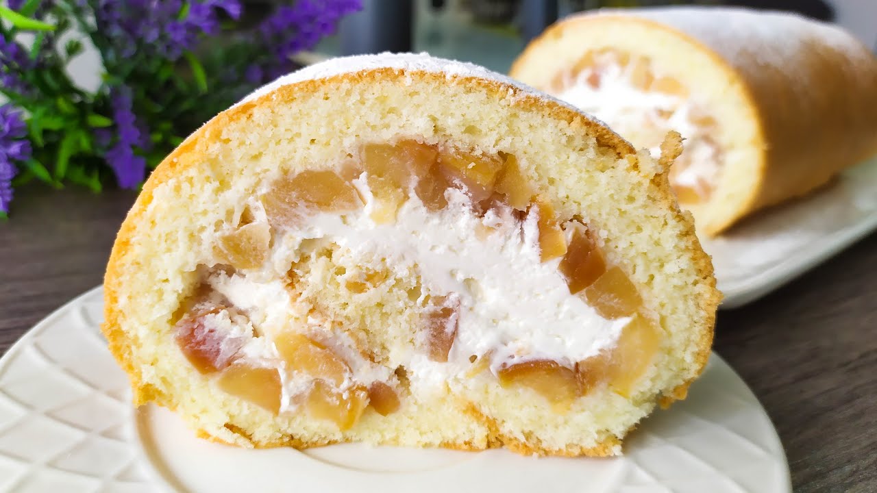 Вылейте тесто на яблоки! 🍎🍏 ЯБЛОЧНЫЙ РУЛЕТ с творожным кремом и орешками!