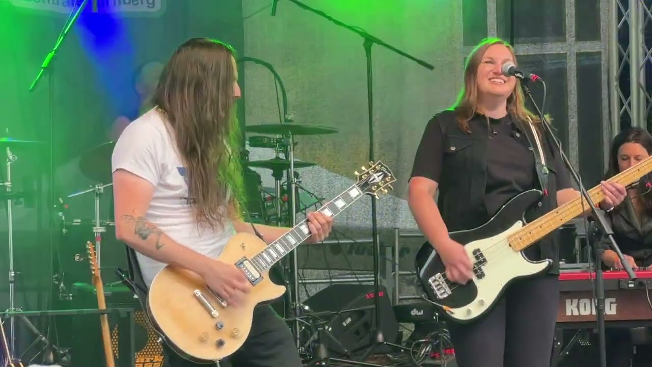 Karin Rabhansl und Band - Amor (Live at Bardentreffen 2023)
