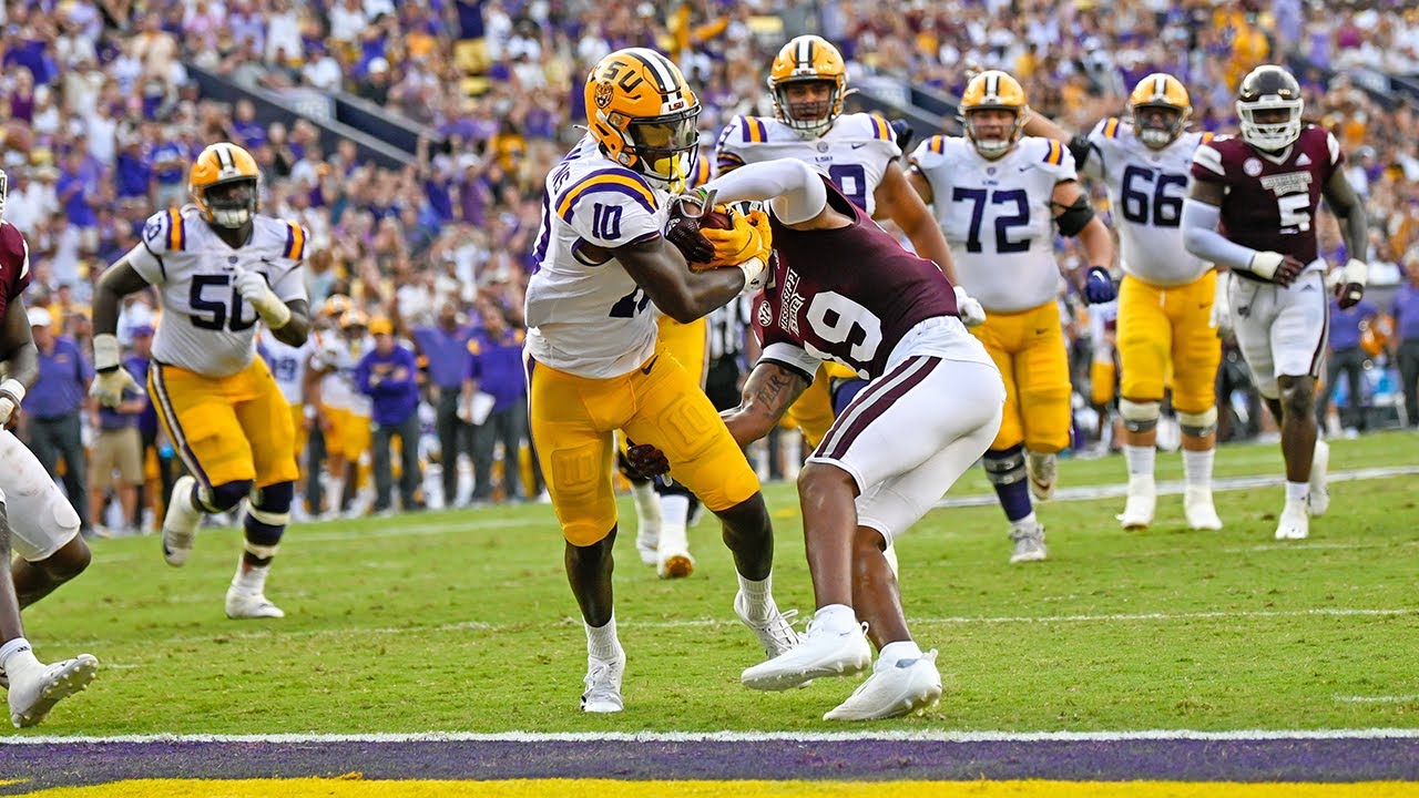 LSU WR Jaray Jenkins is Jena’s Giant