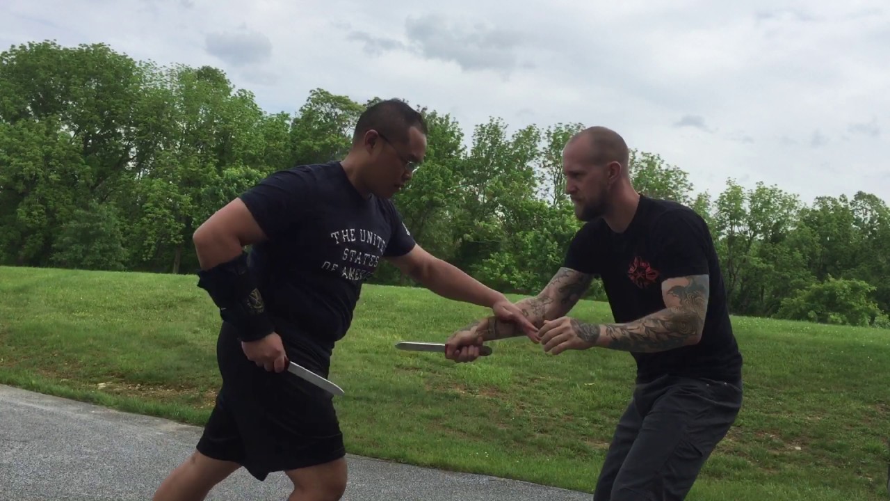 Inosanto Kali blade drill contrada