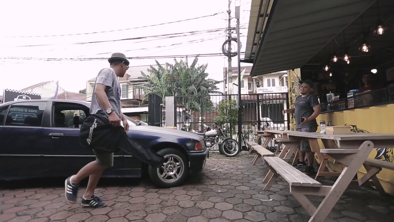 KEBUNKU - Sederhana Berbahaya (Official Music Video)