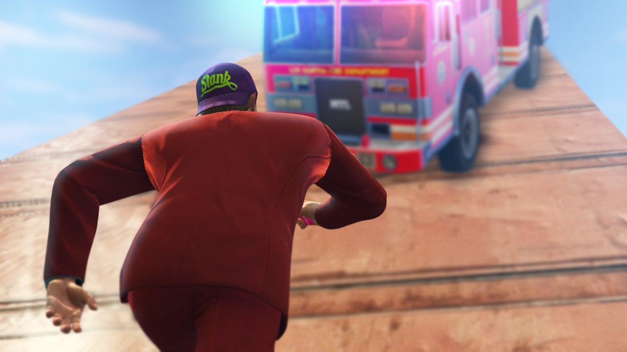 GTA 5 Funny Moments - CAN SLOGOMAN DODGE THE FIRETRUCKS!? (GTA 5 Funny Moments)