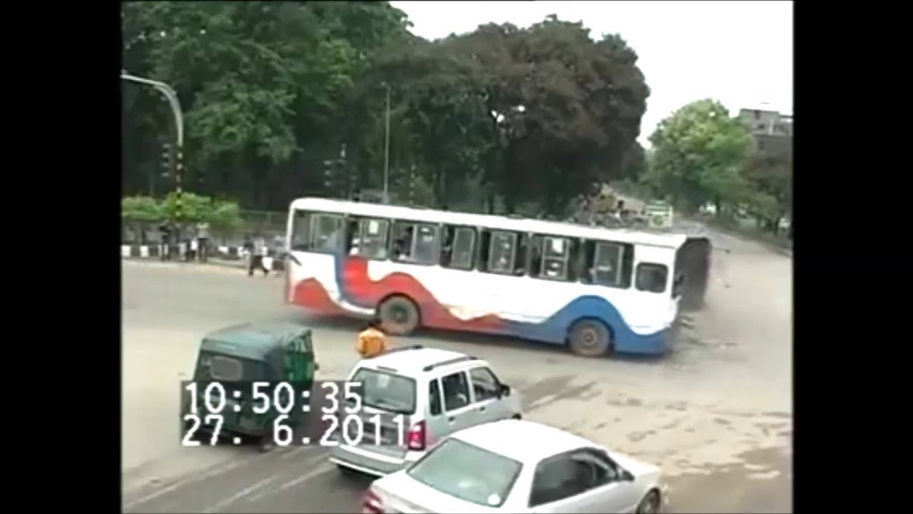 Bus Accident in Bangladesh!