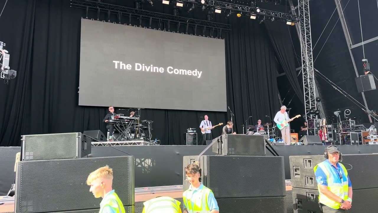 26|8|23 - Our Mutual Friend - The Divine Comedy - Victorious Festival 2023 - Portsmouth