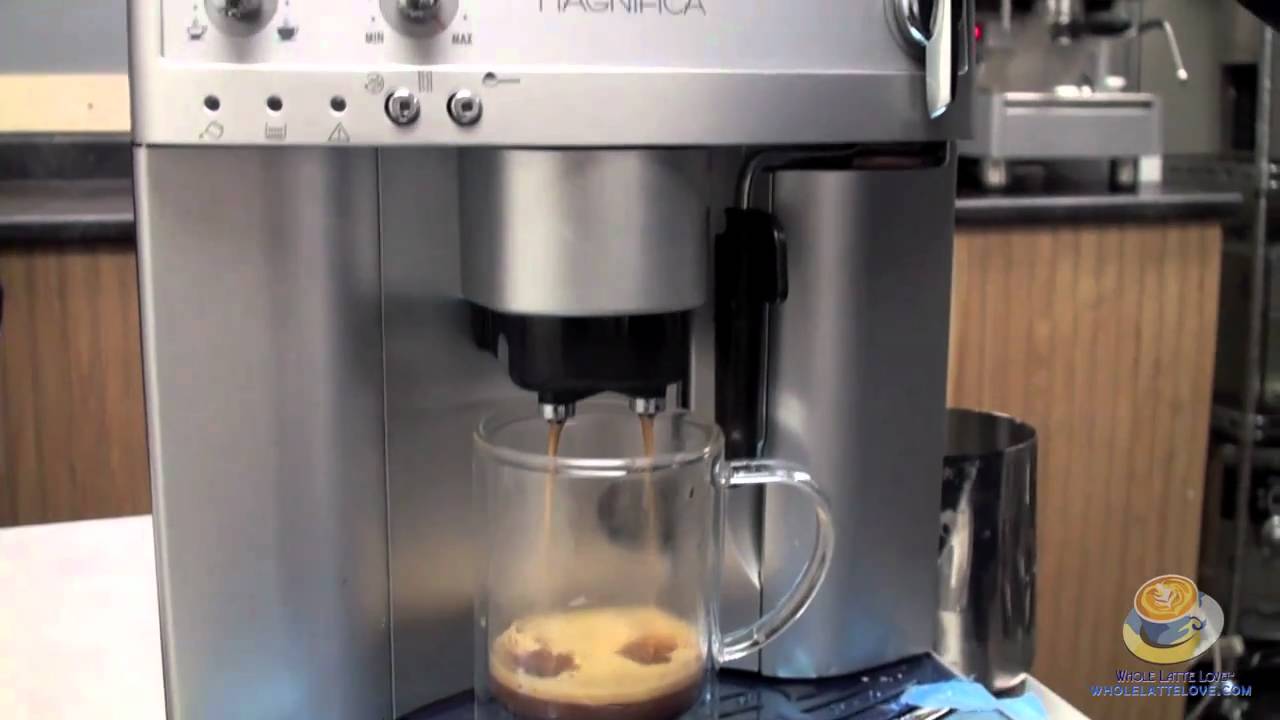 DeLonghi Magnifica 3300 Espresso Machine