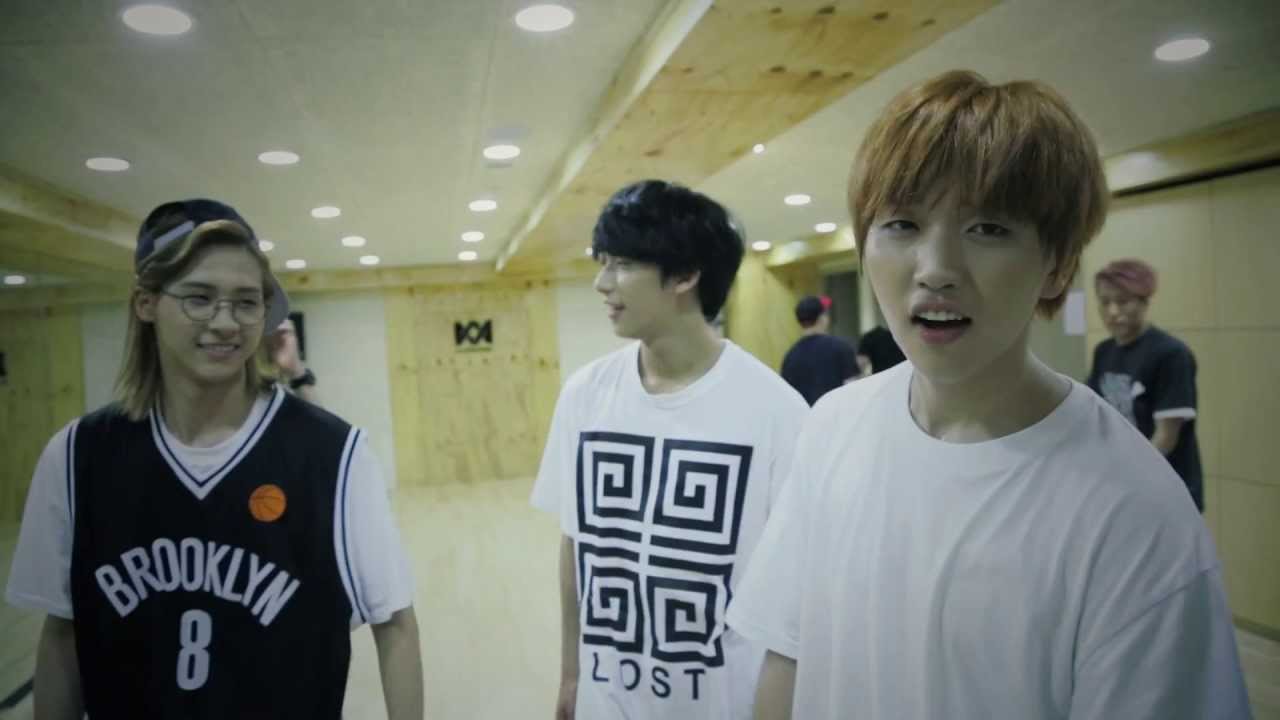 B1A4 - '이게 무슨 일이야' 안무 영상 ('What's Happening?' Dance Practice Video)