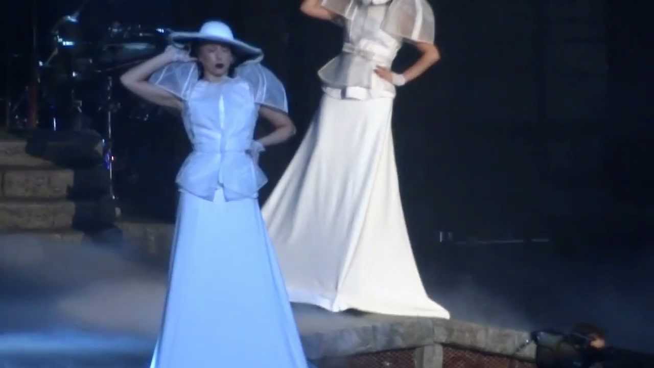 Lady Gaga Bloody Mary live las vegas Jan 25 2013