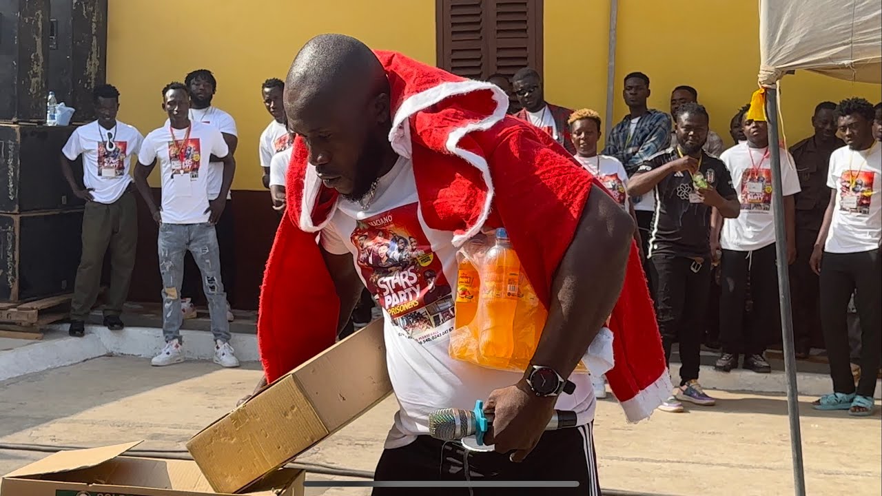 Akabenezer Agye Nsam😅He Steals Donated Items Meant For Prisons But Kyekyeku And 39/40 Say No Wayy