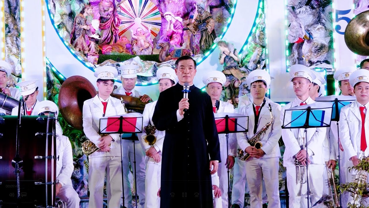 Đêm Hoan Ca Mừng Chúa Giáng Sinh Tại Giáo Xứ An Bài