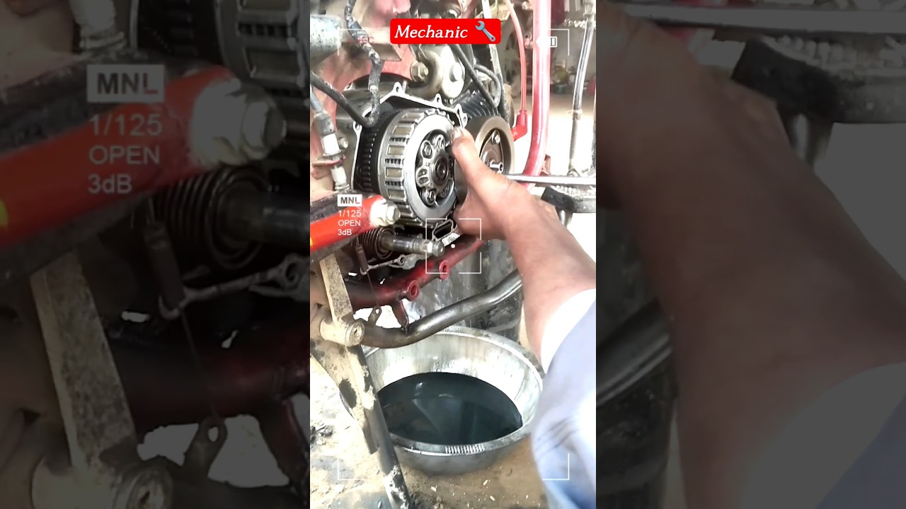 Purani Clutch Out ❌➡️ New Clutch In ✅🔧”