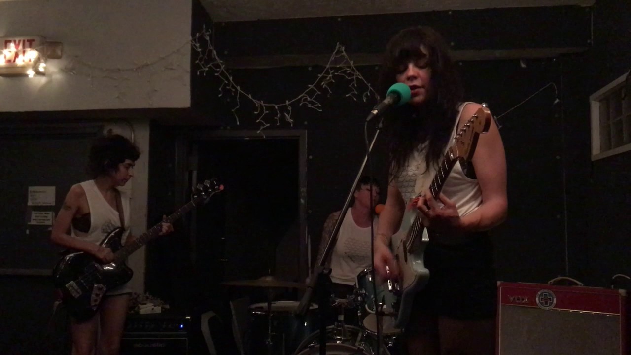 The Coathangers - Make It Right (live 4/27/17)