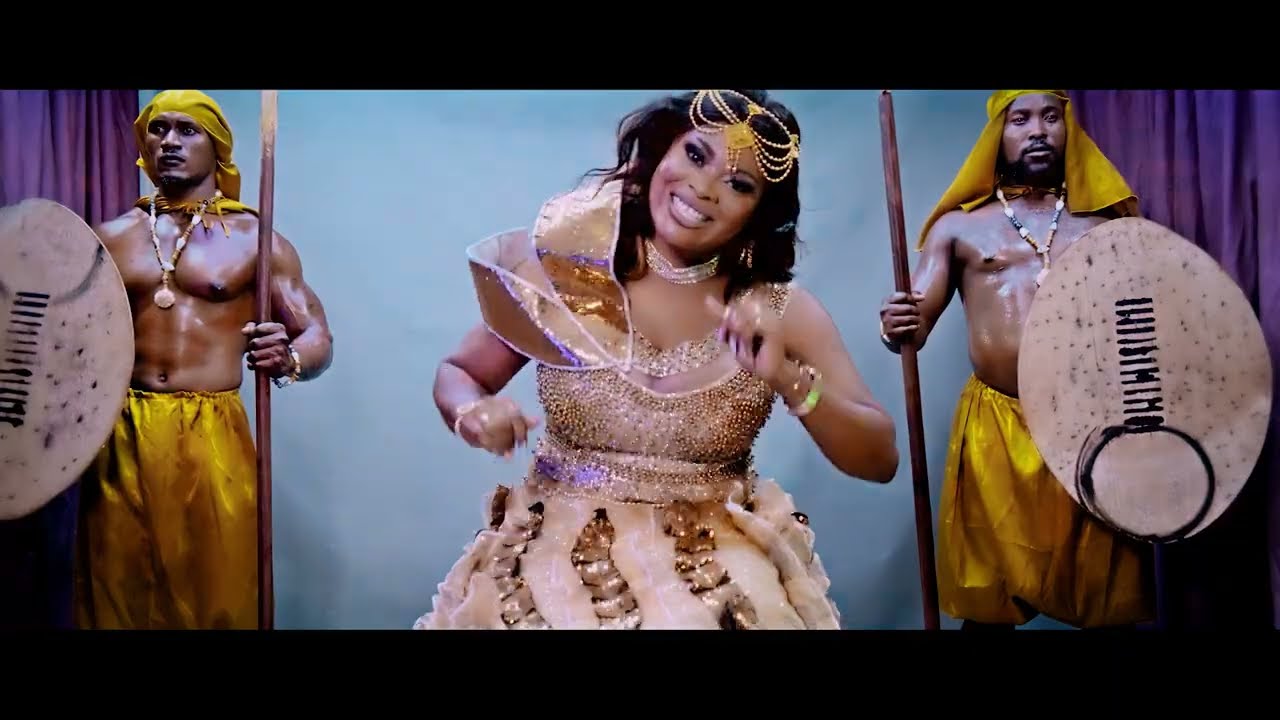 Falonne Lumière _ Faut Bosser (Clip Officiel)