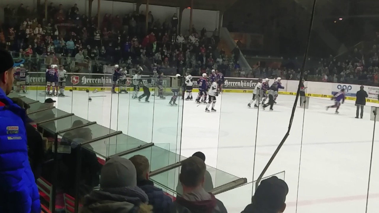 Hannover Indians Vs Herner EV. Schluss-sekunden