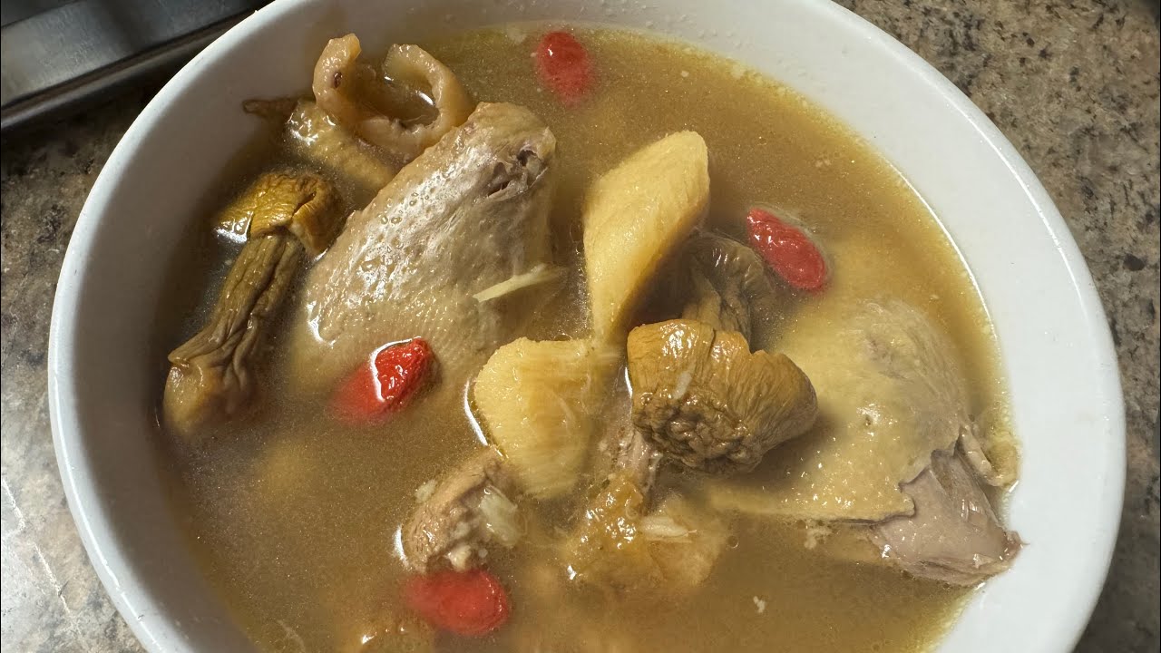 Amazing Pigeon Soup 🤩Excellent Health benefits 🤤 神奇乳鴿湯- 非常有益抗癌補氣增強免疫力🤩