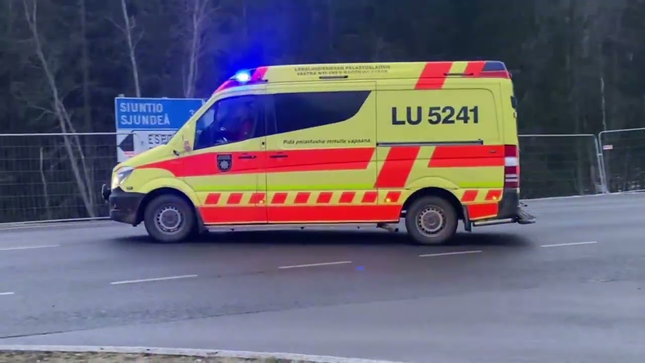 Sekalaisia hälytysajovideoita  Random emergency vehicles responding vol18