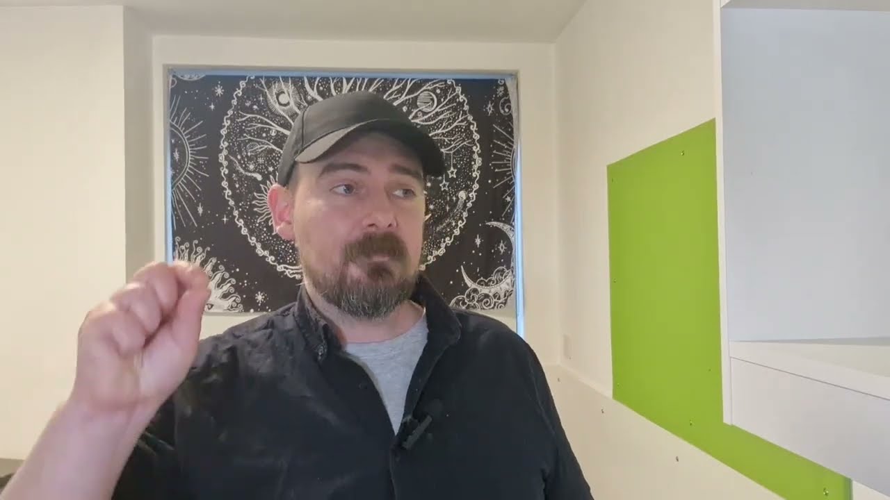 Близнецы ♊️ БЛИЗНЕЦЫ! НАМ НУЖНО ПООБЩАТЬСЯ ОБ ЭТОМ ЧЕЛОВЕКЕ!.. | Февраль 2026 Любовное чтение