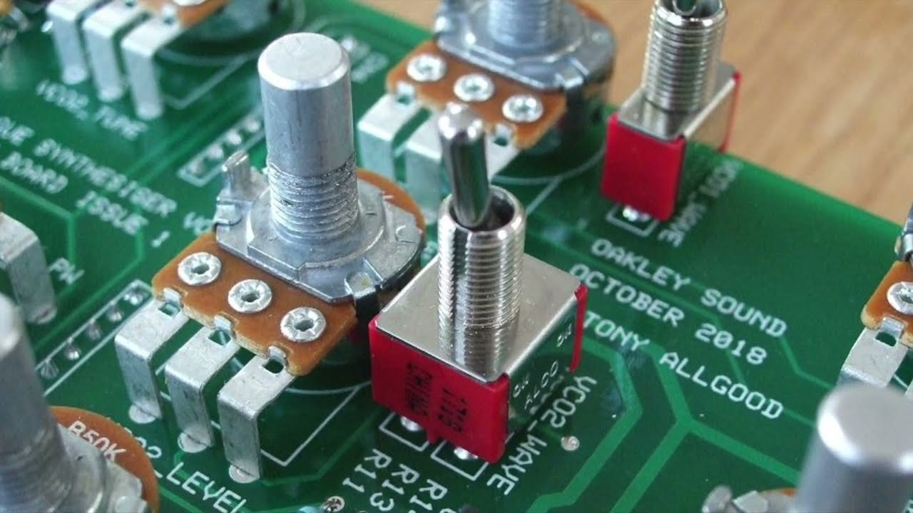 Oakley Sound Systems: Analogue Synthesiser Voice