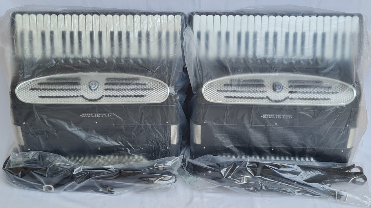 (52.000,00) Acordeon 120 Baixos Giulietti Classic 127 NOVA
