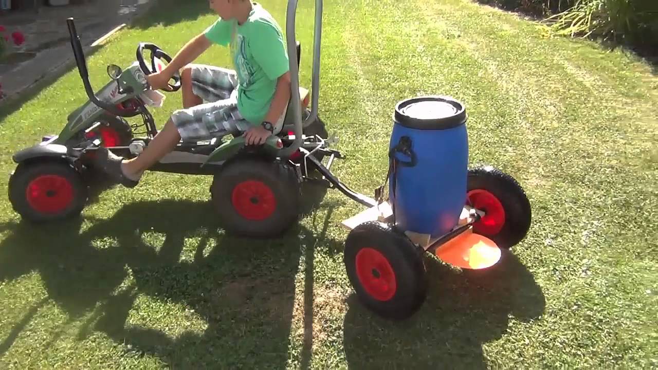Pool-Wasser entleeren mit Berg Gokart Fendt John Deere Claas BF3 Gülle fahren