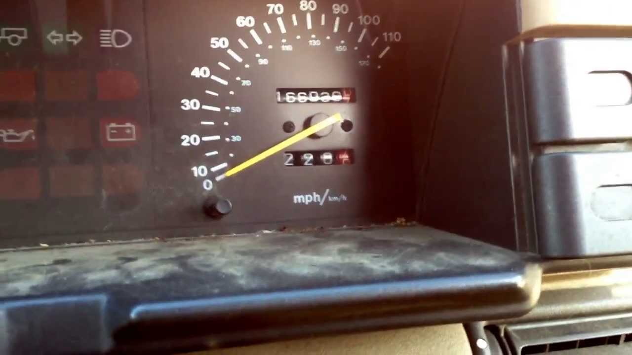 Land Rover Discovery 200TDI First Start After 12 Years!