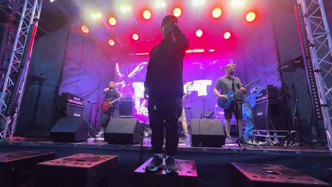 E-Sex-T - Суета (СПб, EmoFest, 01.08.2025)