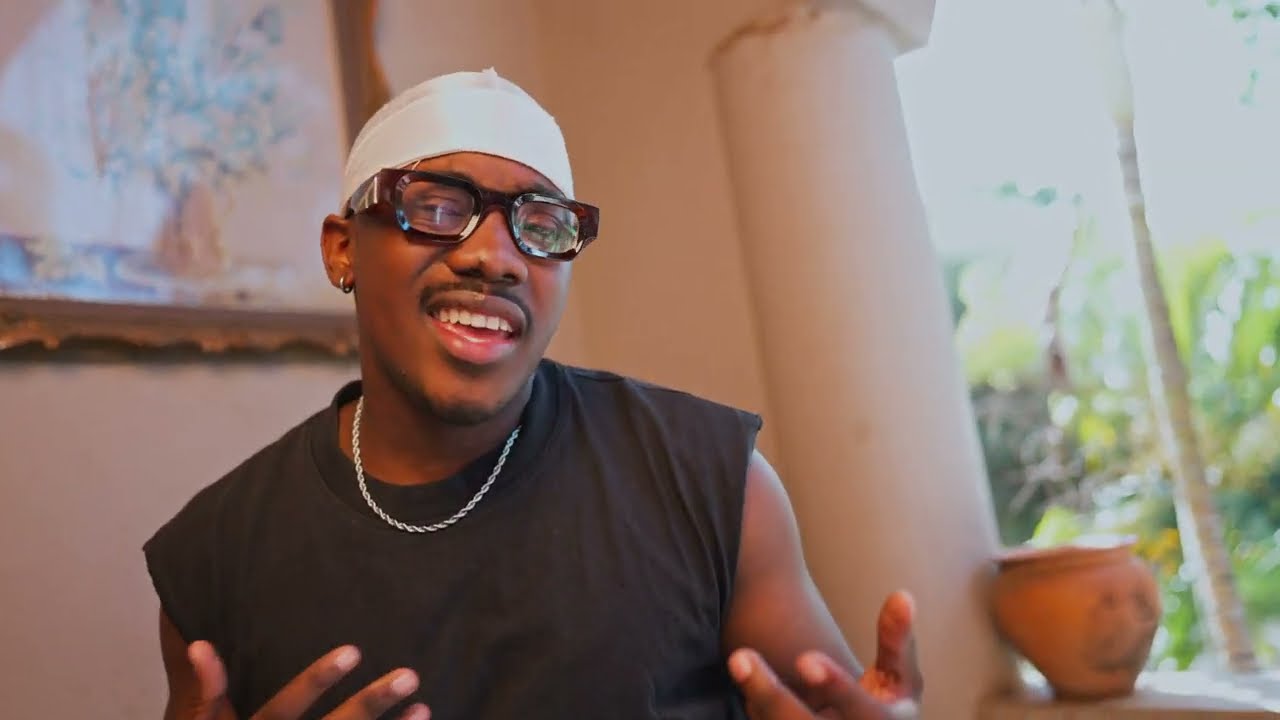 Max Ari -  Sheila (official Music Video)