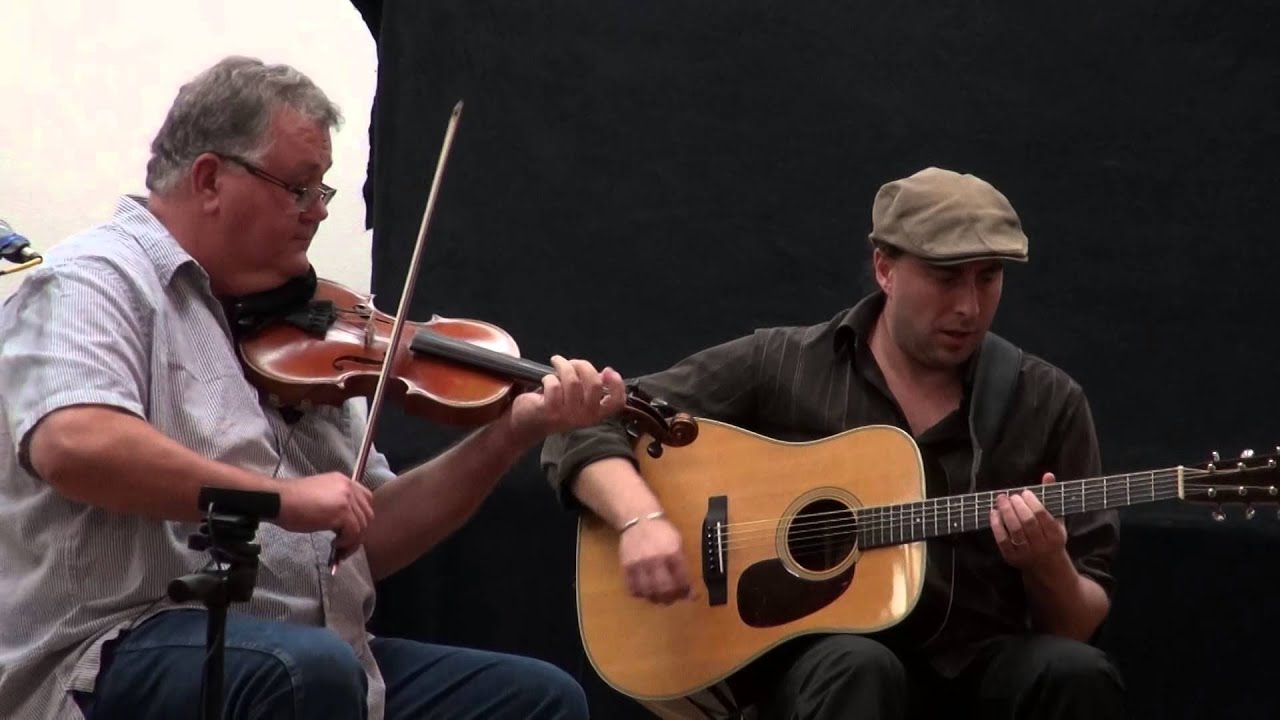 2015-10-24 Calvin Vollrath - Mini-concert on Saturday night - 2015 Western Open Fiddle Championships