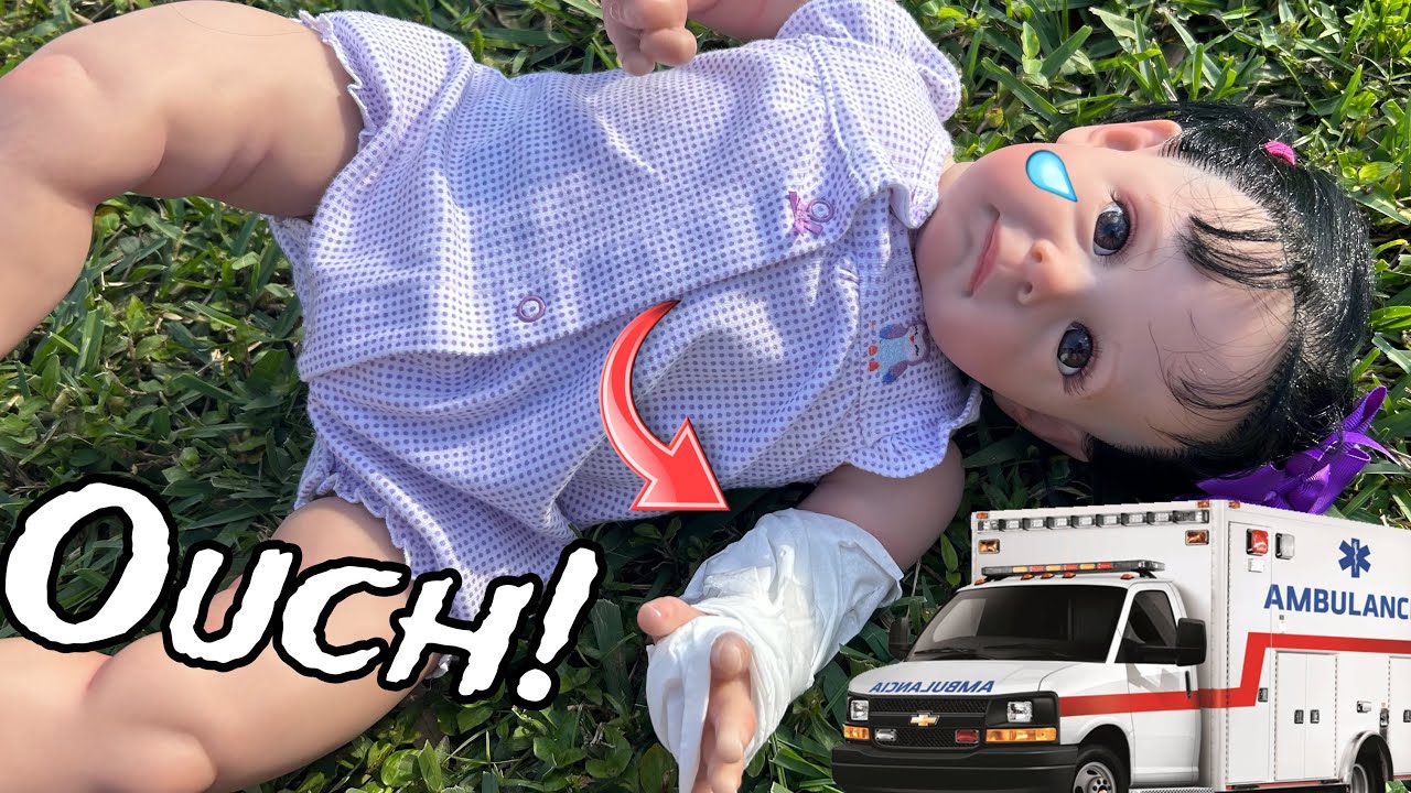 Reborn Toddler doll breaks her Arm! 😢
