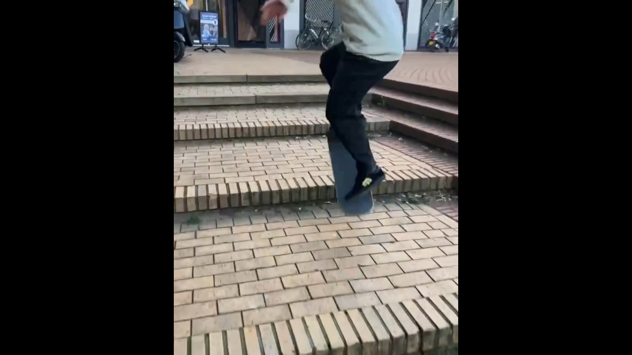 🛹 douwemacare 📲 stephan_schuuring bartrap 📸 daniel.reijnen 