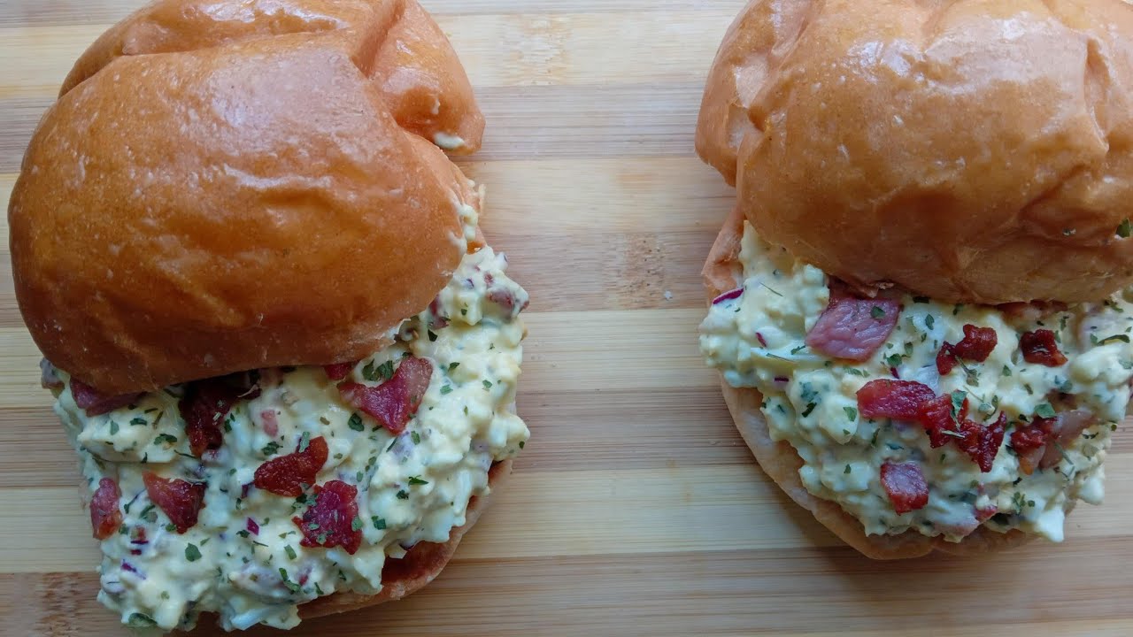 I Made a Fluffy Egg Mayo Bacon Burger