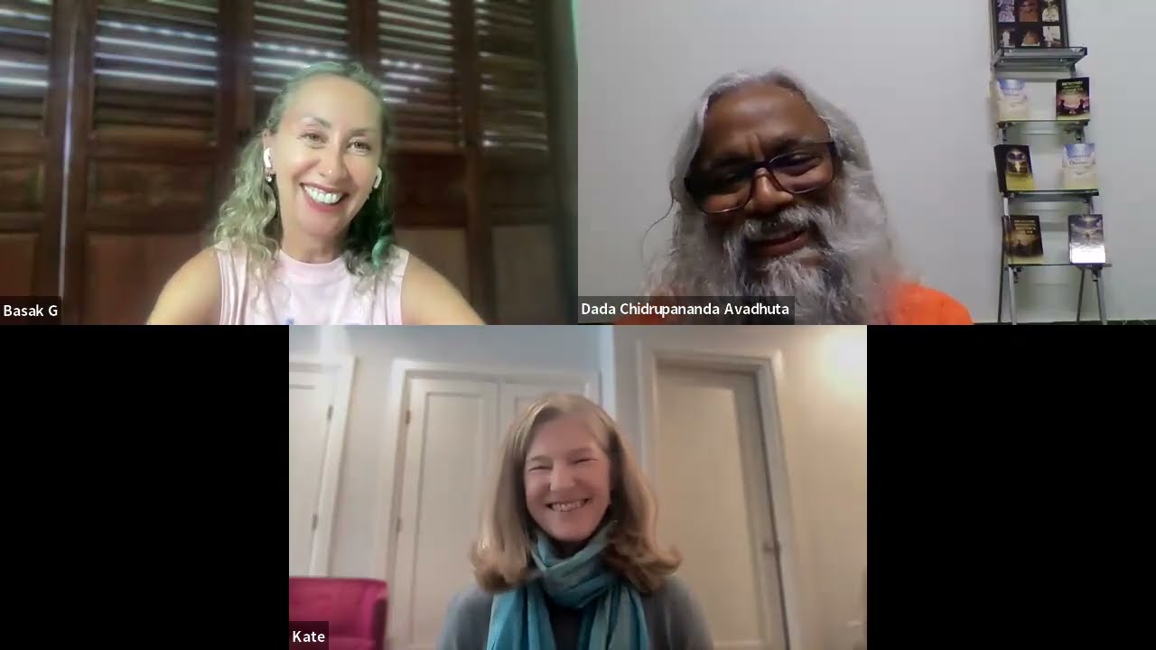 Episode #32: PATH OF BLISS: A conversation with Acharya Chidrupananda Avaduta