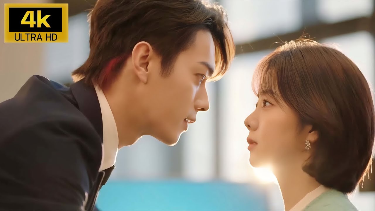 🥰霸总将灰姑娘拽进办公室接吻，抱着她吻到缺氧！😍#你比星光美丽  #谭松韵 #许凯