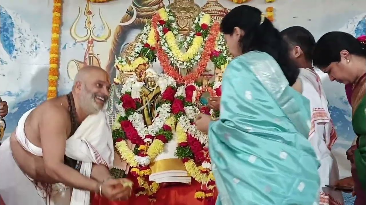 ఆలయ 20వ వార్షికోత్సవాలలో భాగంగా శ్రీ శివ పార్వతుల శాంతి కళ్యాణం అలకాపురి శాఖ హైదరాబాద్.