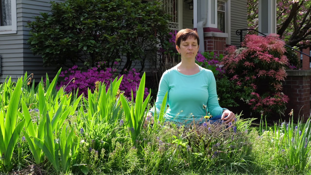 Quick pick-me-up breathing practice