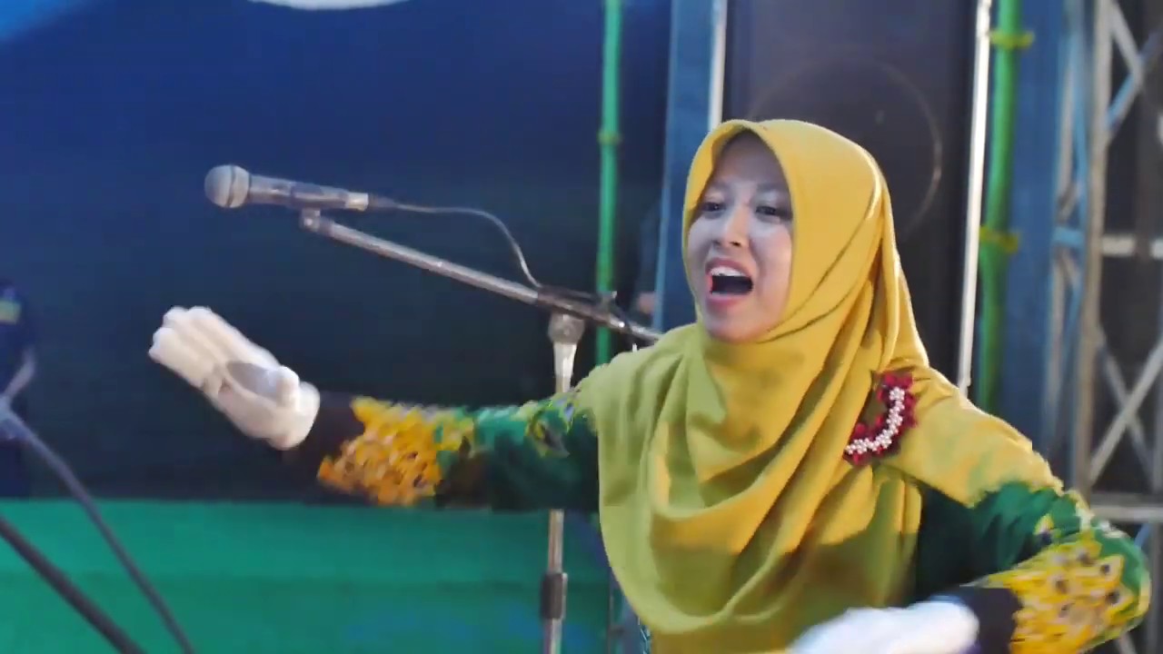 PESONA TIM PADUAN SUARA PAC IPNU - IPPNU KEC. BAE DALAM ANSOR BERSHOLAWAT LIVE KARANGBENER