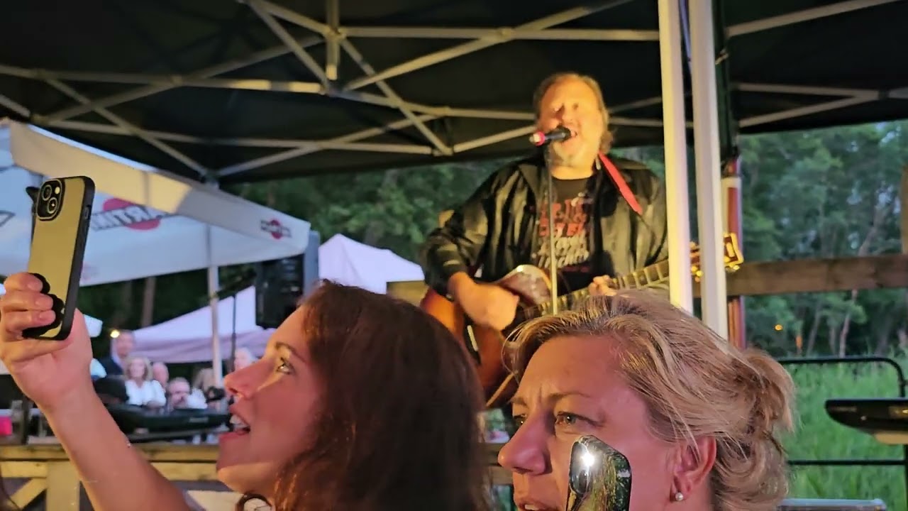 Tone Norum & Robert Hoffman - Allt som jag känner (Sjöboden i Djurönäset 2024-07-11)
