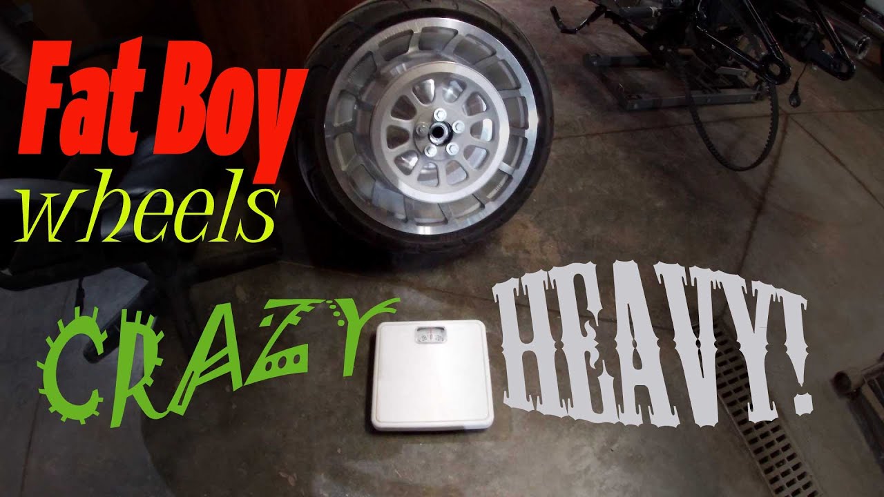 Разборка и снятие колёс с мотоцикла Harley Fat Boy 114 2019 года — Random Garage