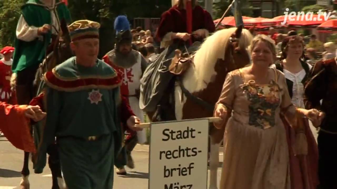 Festumzug in Stadtroda: 1 200 Mitwirkende erschufen 54 Bilder aus der 700-jährigen Geschichte