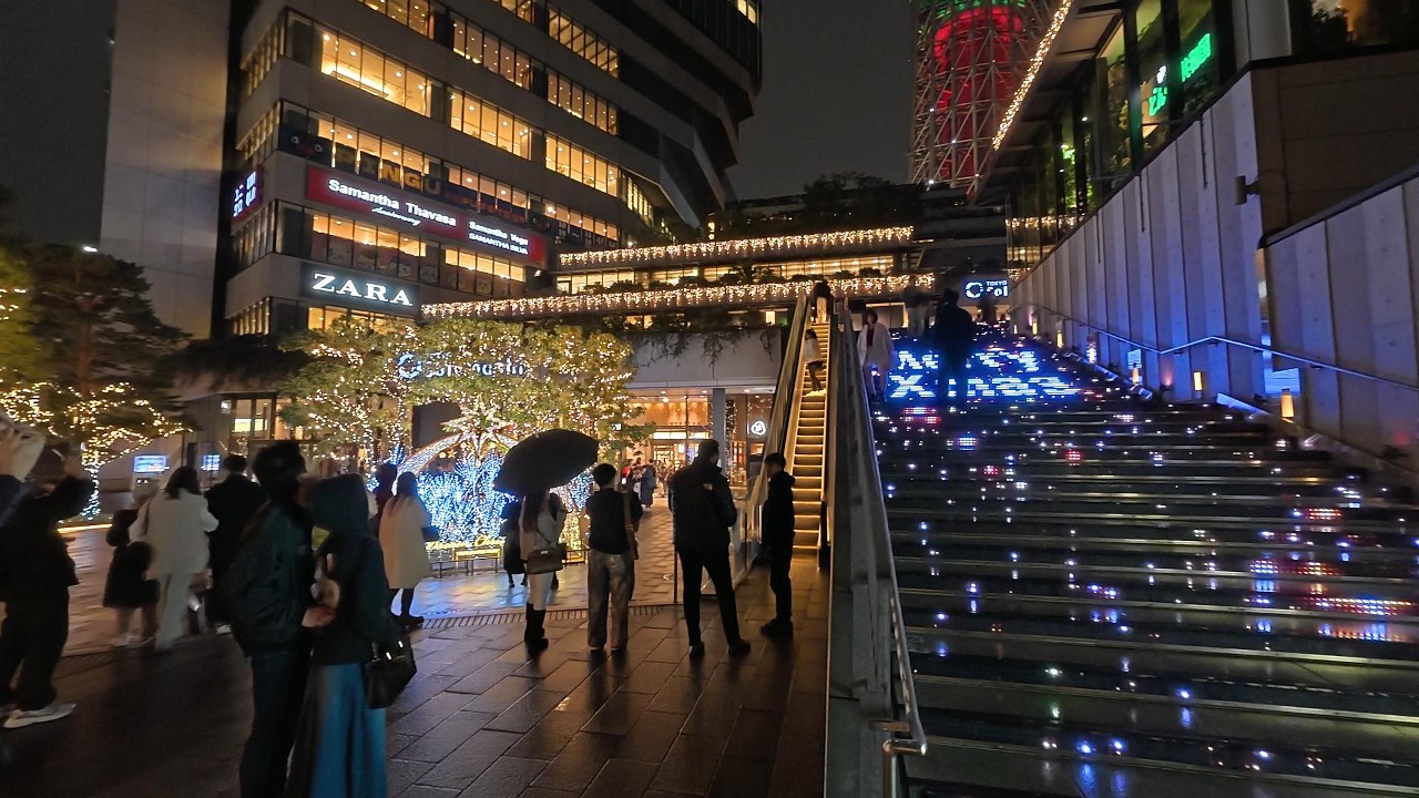 Tokyo Skytree Town | Night Walk Through Tokyo Solamachi 🇯🇵