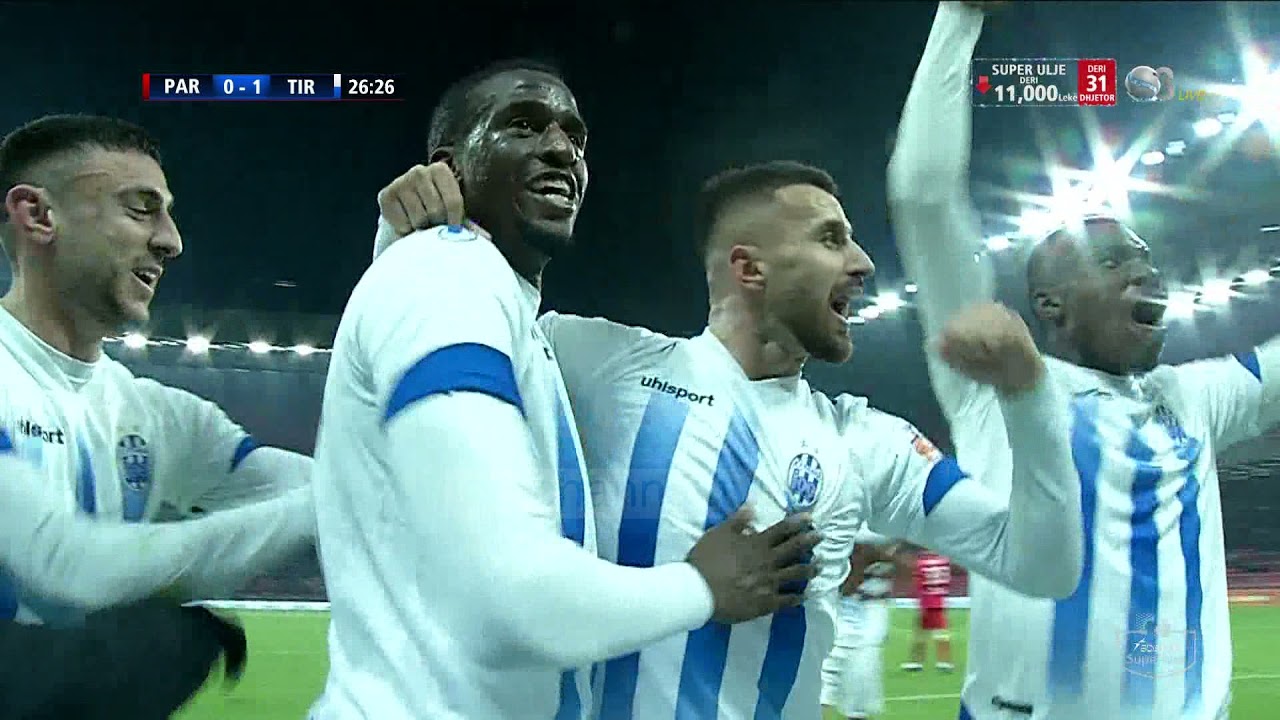 Top Channel/ Tirana fiton derbin në minutën e 100, bardheblutë fituan ndaj Partizanit 2-1