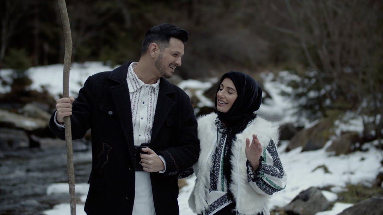 Paula Hriscu&Bogdan Mihai-Ne-o trimis mama la capre
