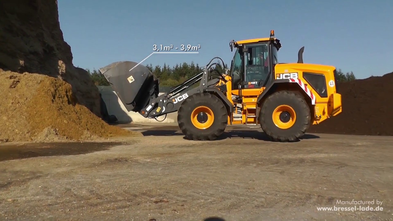 L70 Bressel und Lade Hochkippschaufel XL am JCB 427